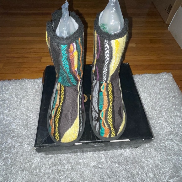 COOGI Boots - Picture 4 of 16